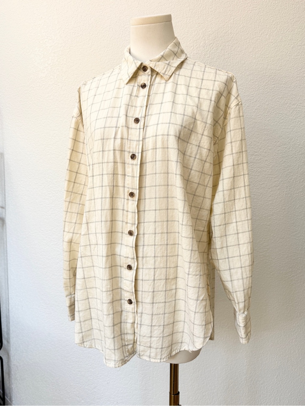 Universal Thread Cotton Oversized Cream Windowpane Plaid Shirt S - Picture 3 of 5